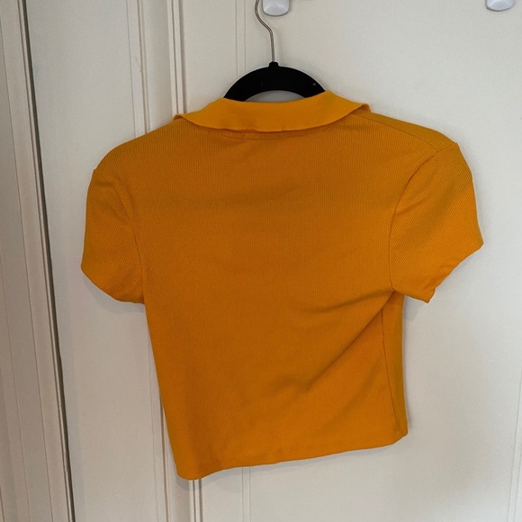 Ardene Yellow T-Shirt with Collar and Front Zip - Picture 3 of 7